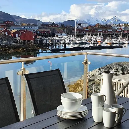 Апартаменты Lofoten Seaside *