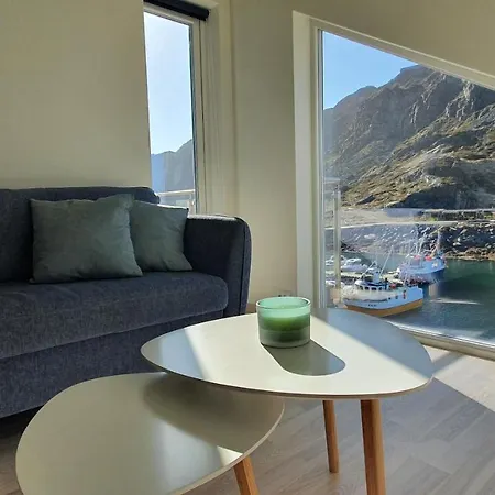 Lofoten Seaside Lägenhet *