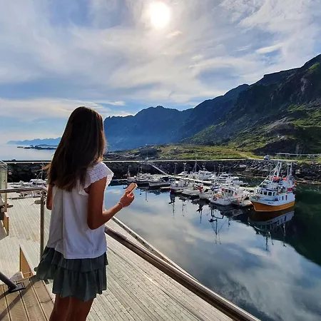 Lofoten Seaside Apartmán Ballstad