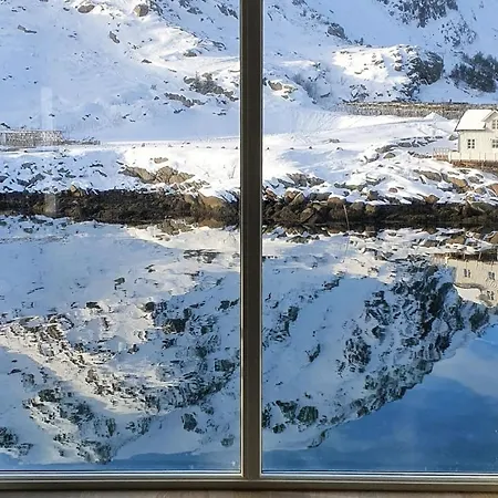 Lofoten Seaside Apartmán Ballstad
